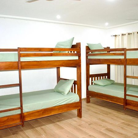 Tree House Hostel Tamale 外观 照片