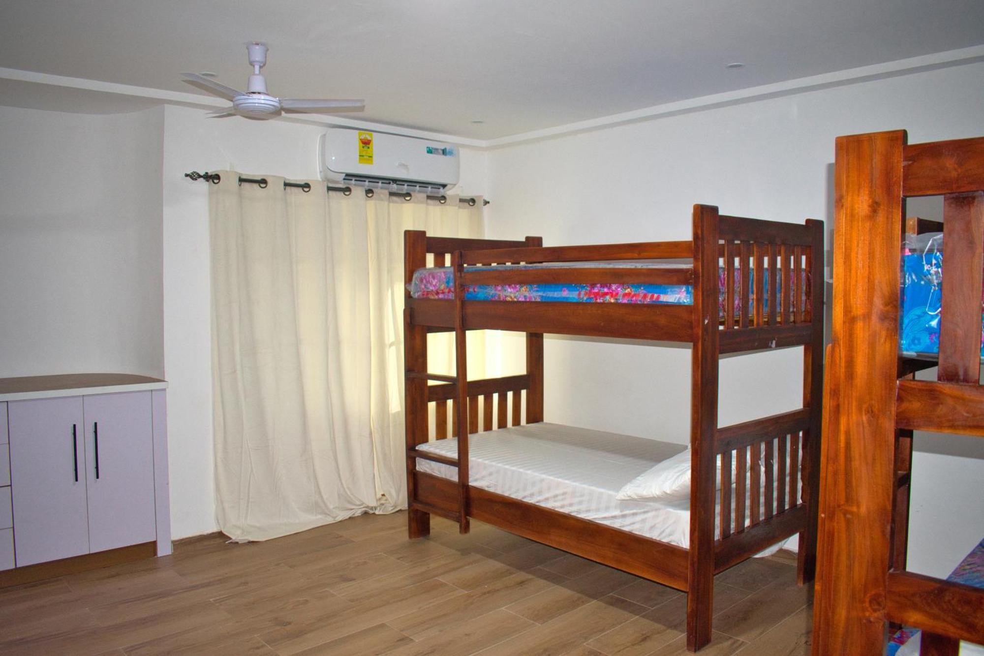 Tree House Hostel Tamale 外观 照片